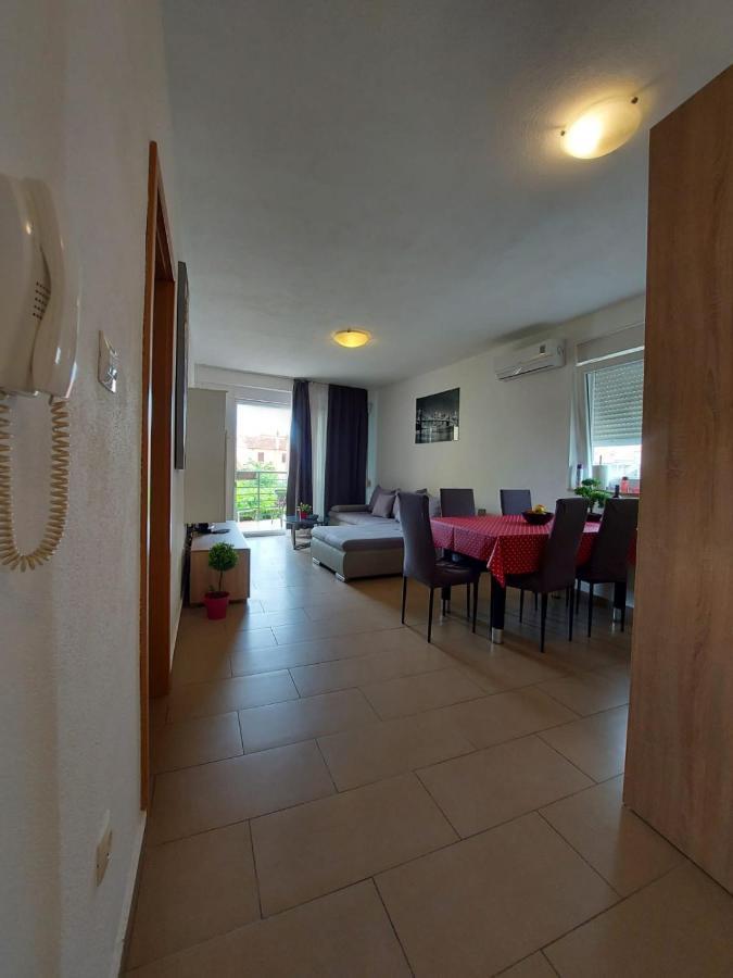 Luciano Apartment Zadar Exteriör bild